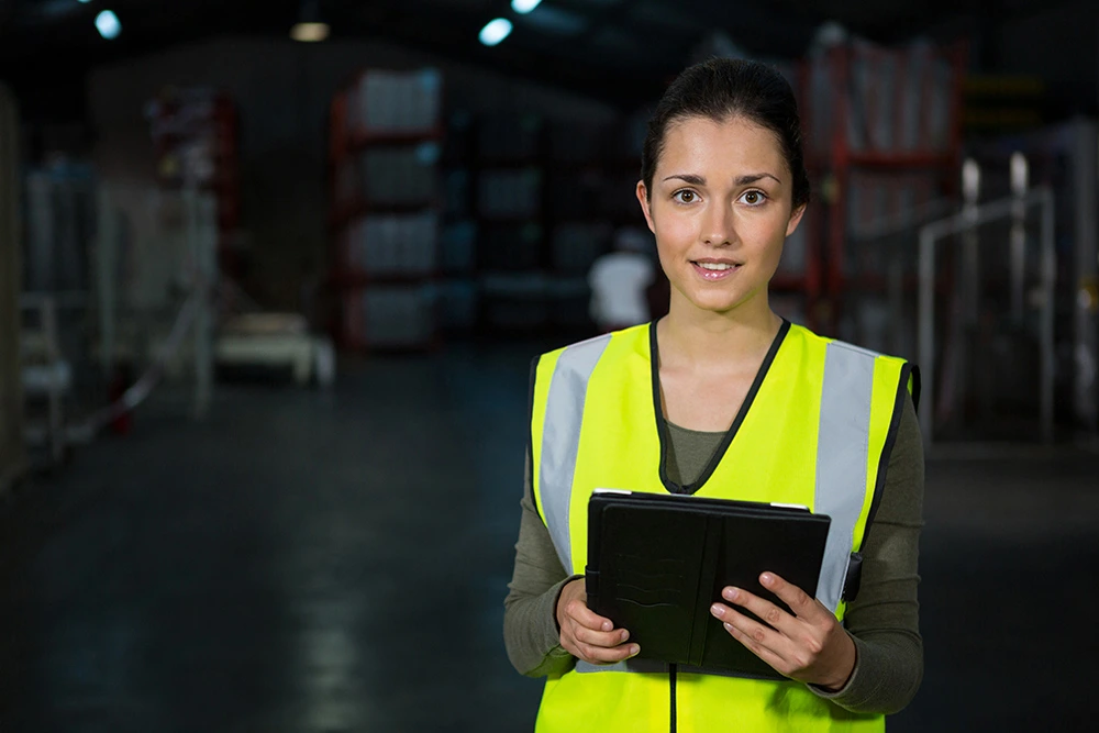 staff Logistics & Transport - smart view travel